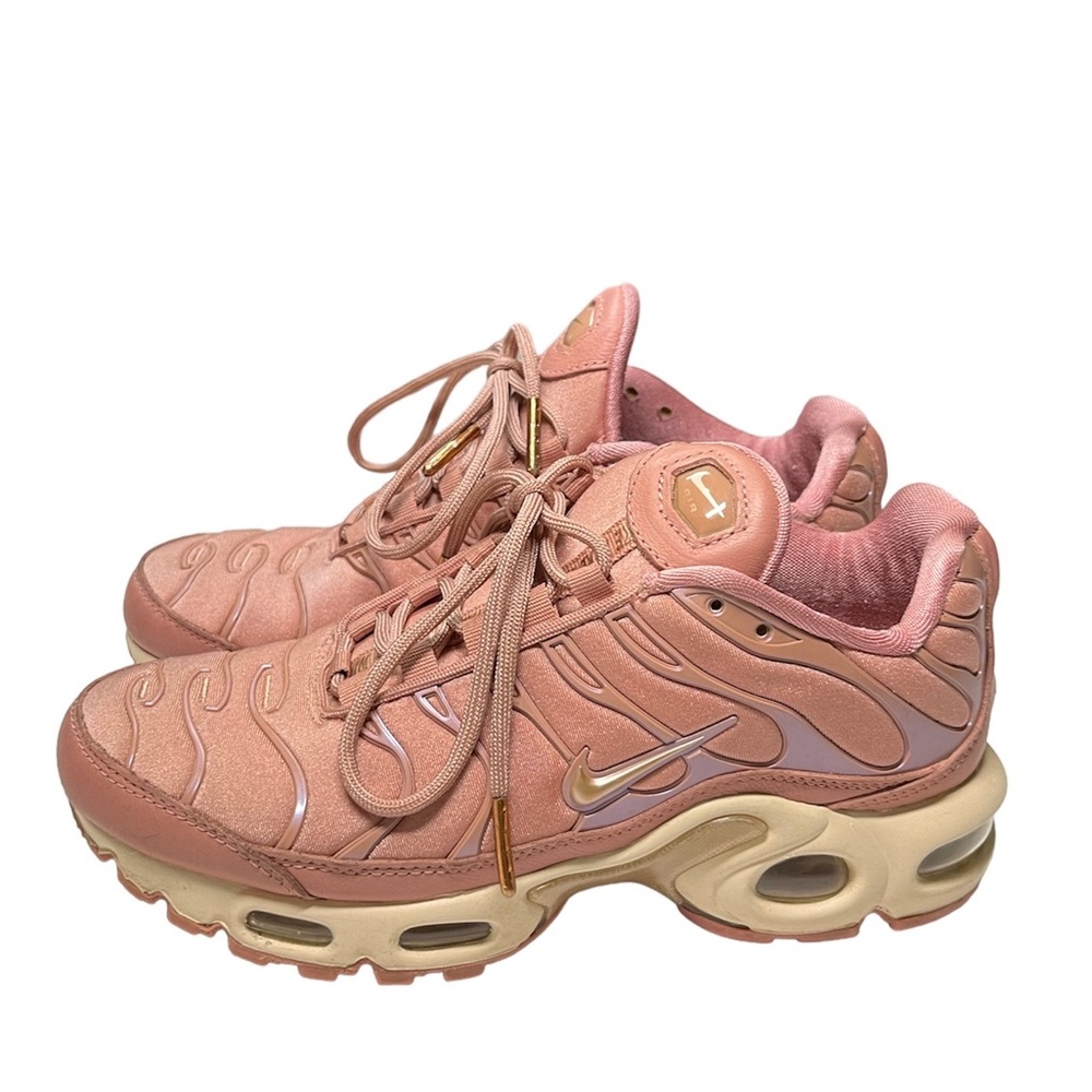 Pink Nike Air Max Plus Size 5